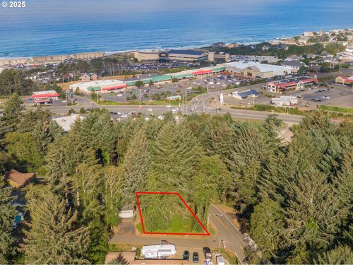 3700 Ne Surf Ct, Lincoln City, OR, 97367-5030 | Card Image