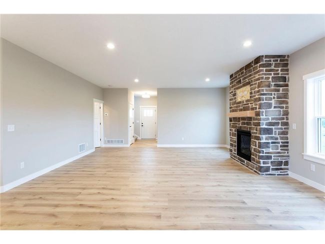 247 Eagle Ridge Dr, House other with 4 bedrooms, 3 bathrooms and null parking in ROBERTS WI | Image 9