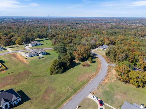 13 Pear Cir, Greenbrier, AR, 72058-9801 | Card Image