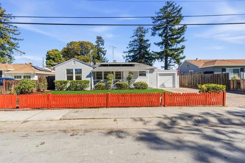 27 Yarnall Pl, Redwood City, CA, 94063-4326 | Card Image