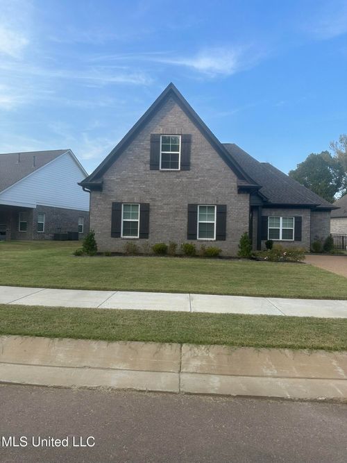 3158 Meadows Way, Hernando, MS, 38632-1090 | Card Image