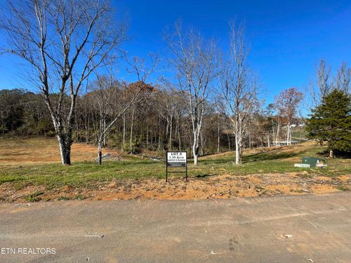 3835 Lakeside Estates Way, Louisville, TN, 37777-7700 | Card Image