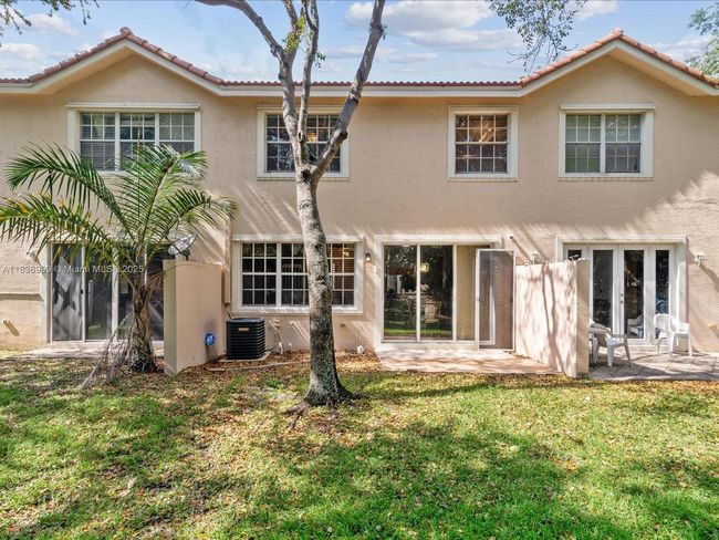 12468 Sw 44 Th Ct, Townhouse with 3 bedrooms, 3 bathrooms and null parking in Miramar FL | Image 24