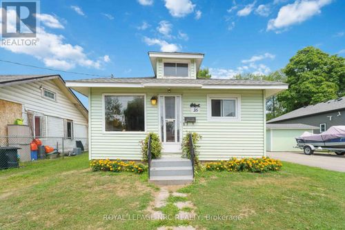 16 Cambridge Road E, Fort Erie (Crystal Beach), ON, L0S1B0 | Card Image
