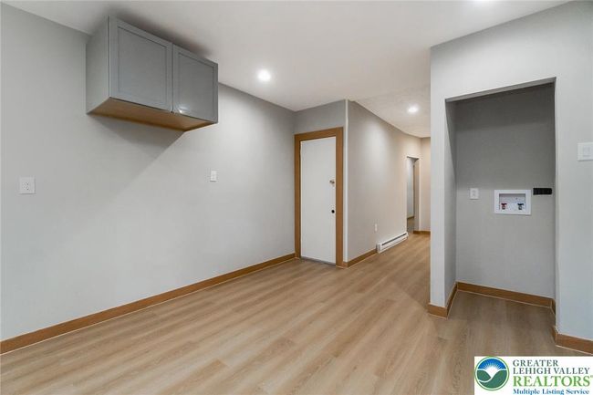 226 Fern St, House other with 4 bedrooms, 2 bathrooms and null parking in Jim Thorpe PA | Image 13