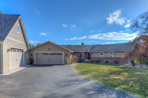 353 Krattley Lane, North Hudson, WI, 54016 | Card Image