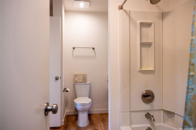 52T - 255 Mananai Pl, Condo with 2 bedrooms, 1 bathrooms and 2 parking in Honolulu HI | Image 13