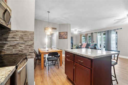 202-9606 W Mcnab Rd, Tamarac, FL, 33321-3330 | Card Image