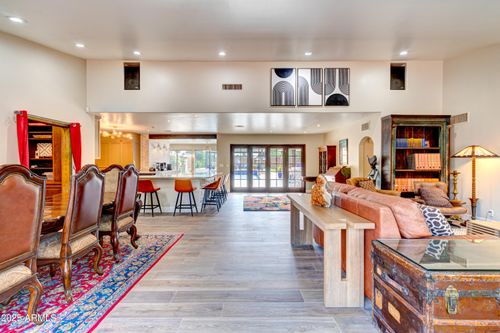 241 E 15th St, Tempe, AZ, 85281-6609 | Card Image