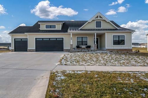 139 E Evergreen Lane, Milton, WI, 53525 | Card Image