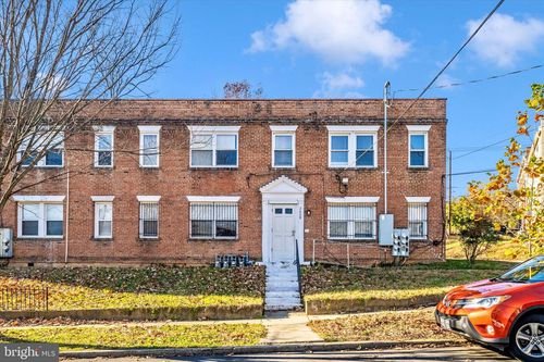 2609 29th St Se, WASHINGTON, DC, 20020-3051 | Card Image