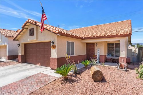 5027 Jacarilla Ln, North Las Vegas, NV, 89031-5577 | Card Image