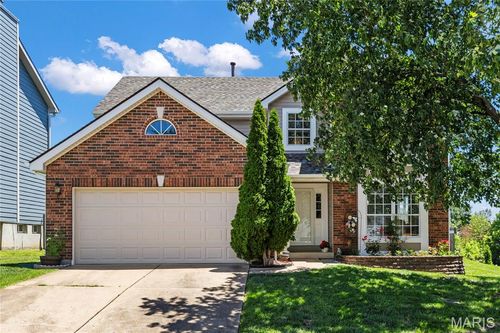 1114 Arbor Spring Court, Ballwin, MO, 63021 | Card Image