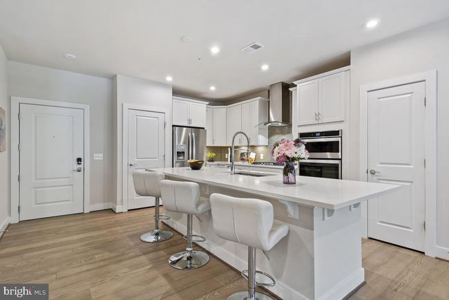 APT-107 - 2319 Field Point Rd, Condo with 2 bedrooms, 2 bathrooms and null parking in Herndon VA | Image 4
