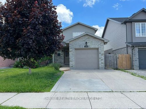 lower-unit-1050 Kimball Cres, London, ON, N6G0A8 | Card Image