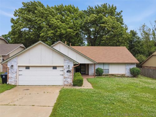 6309 Ash Ave, Broken Arrow, OK, 74011-4107 | Card Image