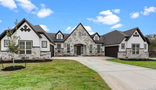 325 Raven Rd, Castroville, TX, 78009-2348 | Card Image
