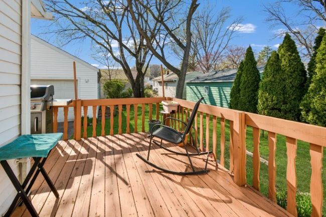 219 S Coolidge St, House other with 3 bedrooms, 2 bathrooms and 2 parking in Normal IL | Image 8
