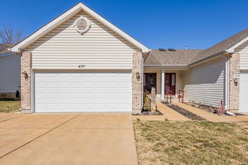 437 Caleb Place, Fenton, MO, 63026 | Card Image