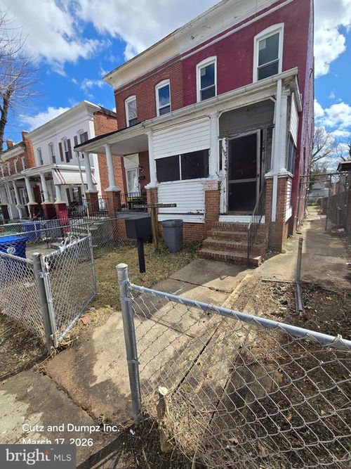 631 Cator Ave, BALTIMORE, MD, 21218-1223 | Card Image
