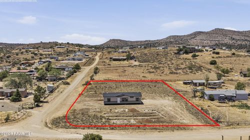 2120 N Papago Trl, Chino Valley, AZ, 86323-8674 | Card Image