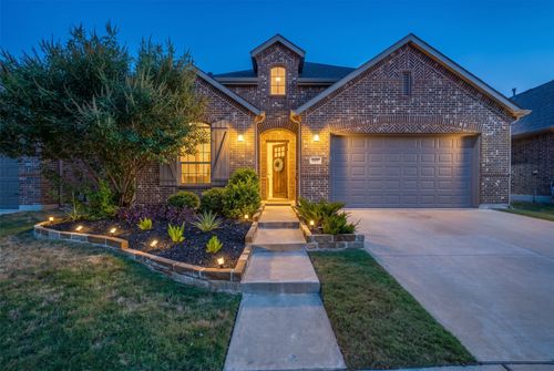 917 Meadows Dr, Argyle, TX, 76226-1987 | Card Image