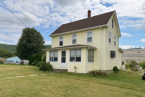 20 Benham Ave, Ware, MA, 01082-1719 | Card Image