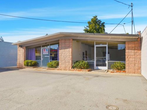 932 Terminal Way, San Carlos, CA, 94070-3225 | Card Image