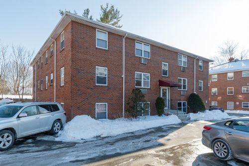 apt-8-35 Montvale Ave, Woburn, MA, 01801-4269 | Card Image