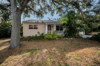 1205 Riverside Drive, House other with 3 bedrooms, 2 bathrooms and null parking in TARPON SPRINGS FL | Image 1