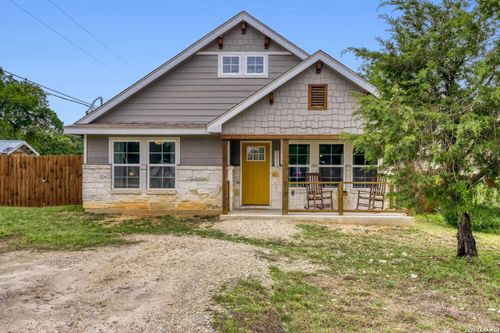111 Alpine Ct, Spring Branch, TX, 78070-4859 | Card Image