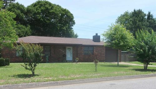 6150 Forest Pines Dr, Pensacola, FL, 32526-9055 | Card Image