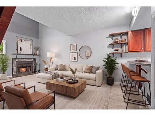 1919 S Balsam St, Lakewood, CO, 80227-2467 | Card Image