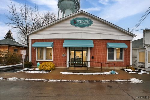 120 Lockport St, Youngstown, NY, 14174-1006 | Card Image