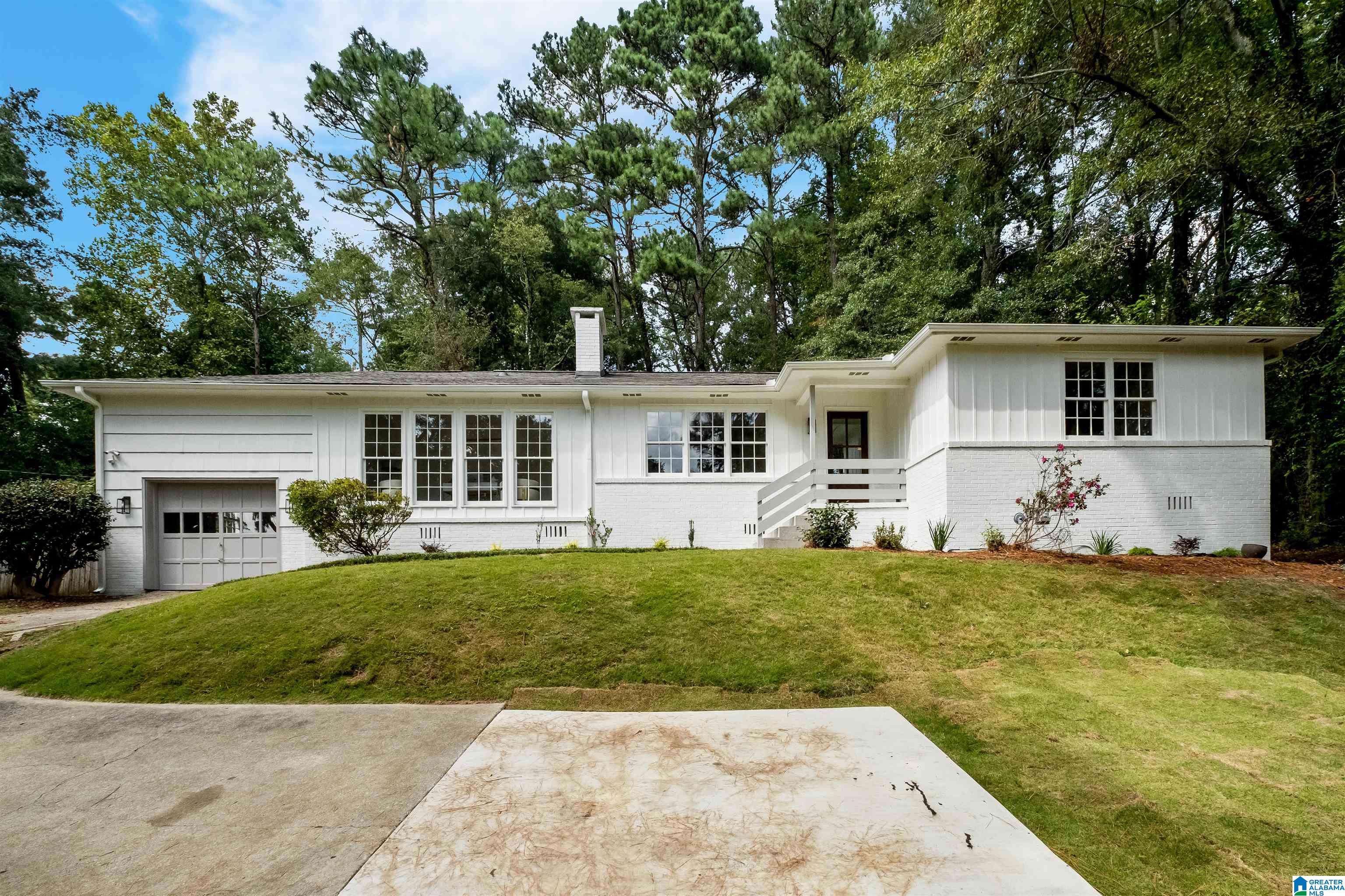 Saulter Rd, Homewood, AL 35209