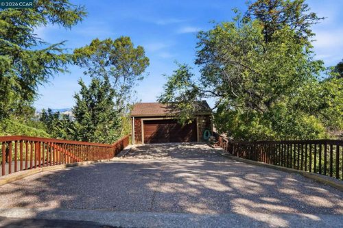 132 Rudgear Dr, Walnut Creek, CA, 94596-6316 | Card Image