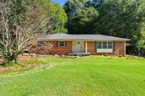 1402 Beverly Dr, Dalton, GA, 30720-4003 | Card Image