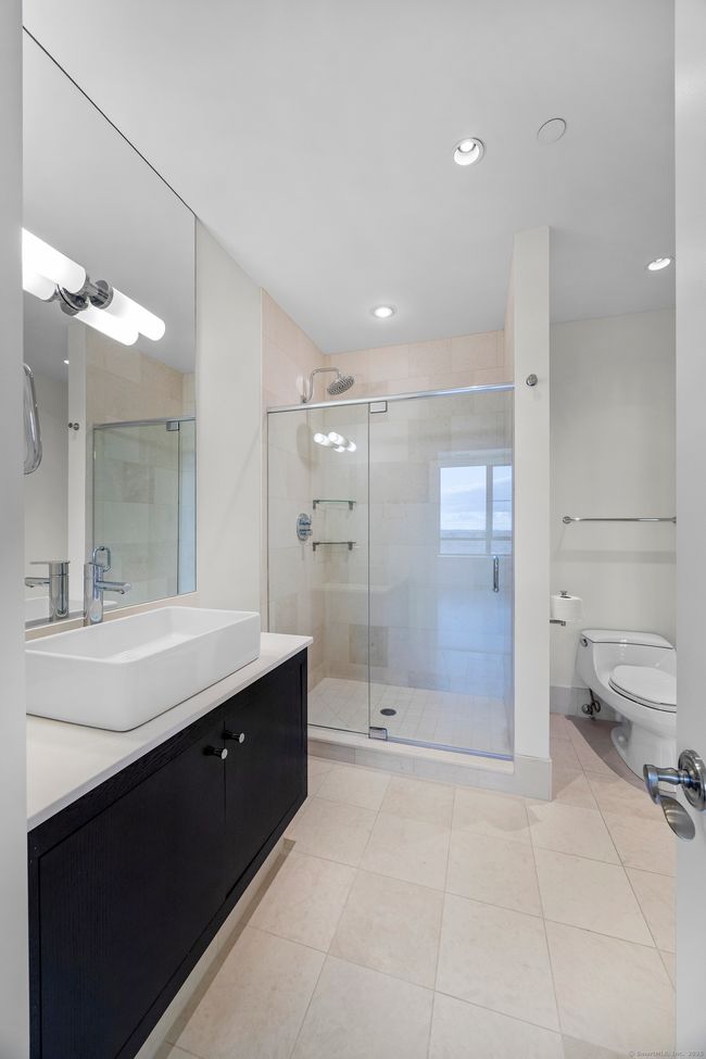 UNIT-1403 - 100 Parrott Dr, Condo with 2 bedrooms, 2 bathrooms and 3 parking in Shelton CT | Image 20