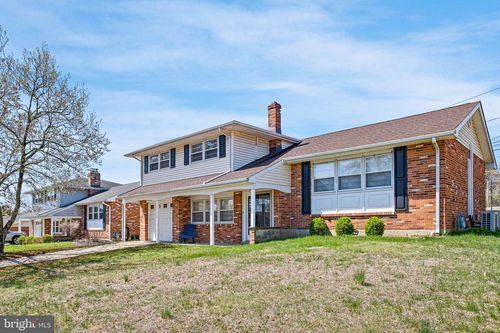 2738 Barnsley Rd, Wilmington, DE, 19808-3655 | Card Image