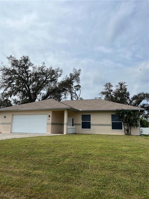 4733 S Cranberry Blvd, NORTH PORT, FL, 34286-3601 | Card Image