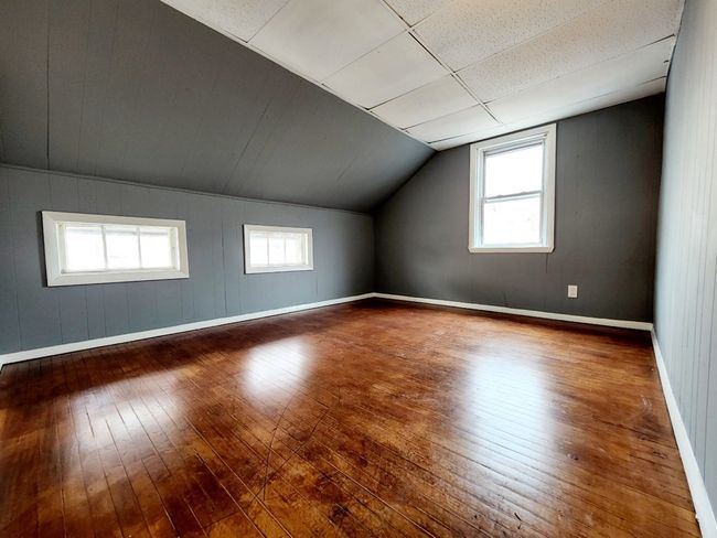 726 2 Nd St, Home with 8 bedrooms, 5 bathrooms and 3 parking in Fall River MA | Image 36