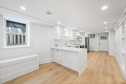 1-10 Beech St, Cambridge, MA, 02140-1334 | Card Image
