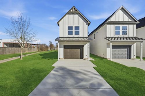 530 N 4th St, La Porte, TX, 77571-3308 | Card Image