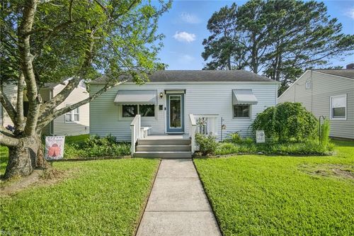 115 E Randall Ave, Norfolk, VA, 23503-4419 | Card Image