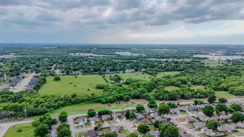 004 S Elwood Avenue, Glenpool, OK, 74033 | Card Image