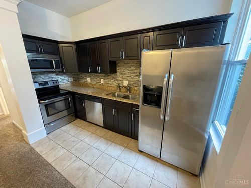 1031 Celestial St, Cincinnati, OH, 45202-2287 | Card Image