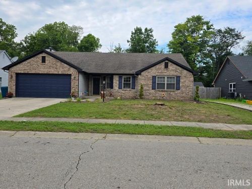 322 Longfellow Ct, Greenfield, IN, 46140-3136 | Card Image