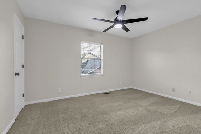 Second bedroom upstairs. | Image 16