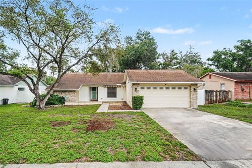 17703 Cranbrook Dr, Lutz, FL, 33549-5505 | Card Image