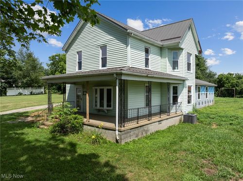 70027 Main St, Saint Clairsville, OH, 43950-7754 | Card Image